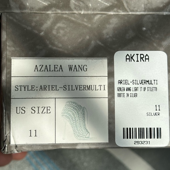 Stiletto booties - Picture 10 of 12